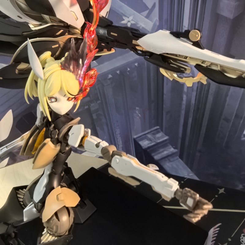 En stock, figurine originale R - Model Kit Hemoxian avis et prix